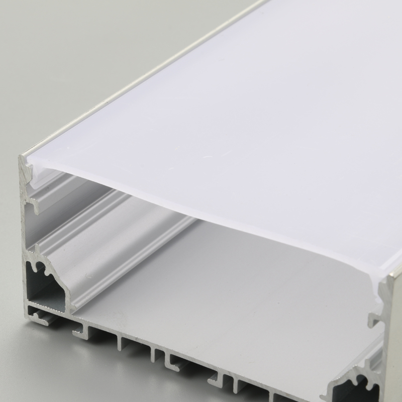 Aluminium extrusion for LED light strip diffuser channel